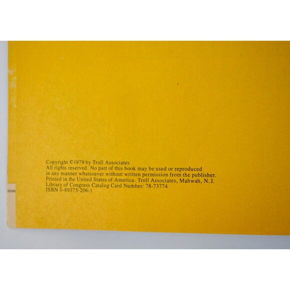 I Can Read About Christopher Columbus and The First Thanksgiving Books Lot of 2 - Picture 4 of 8